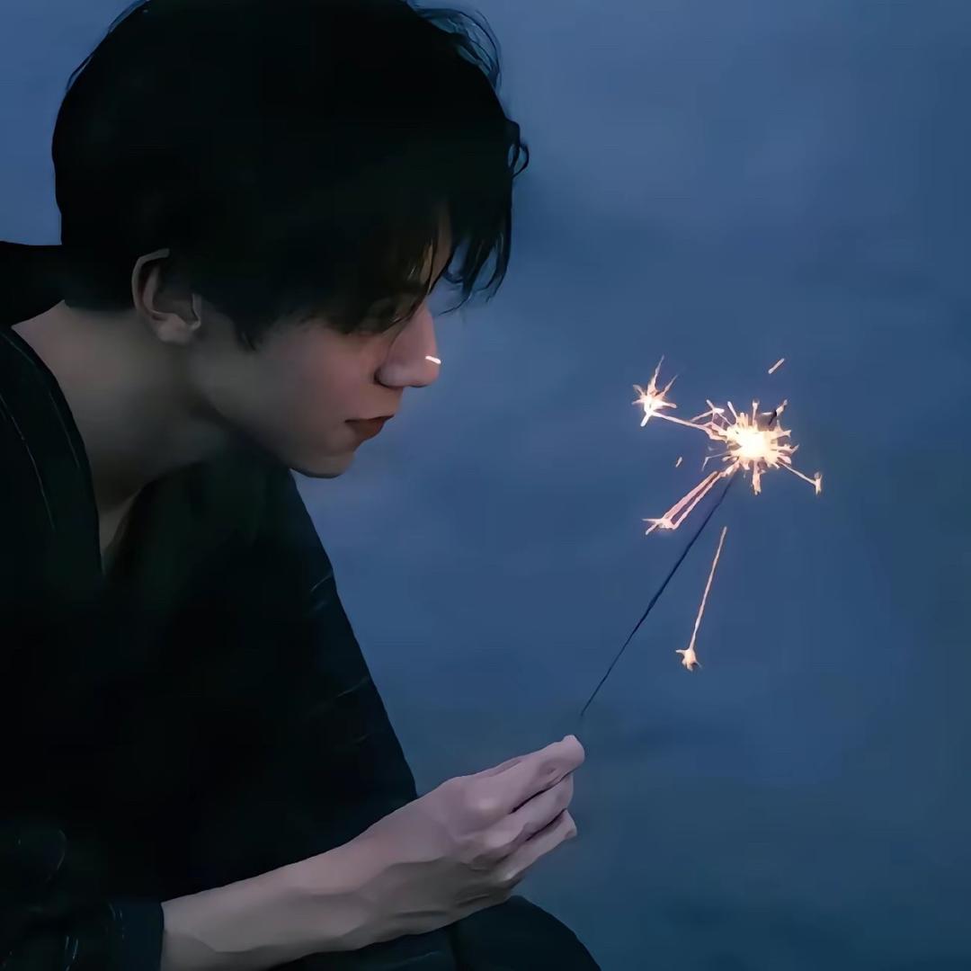 发呆的小羊☁️