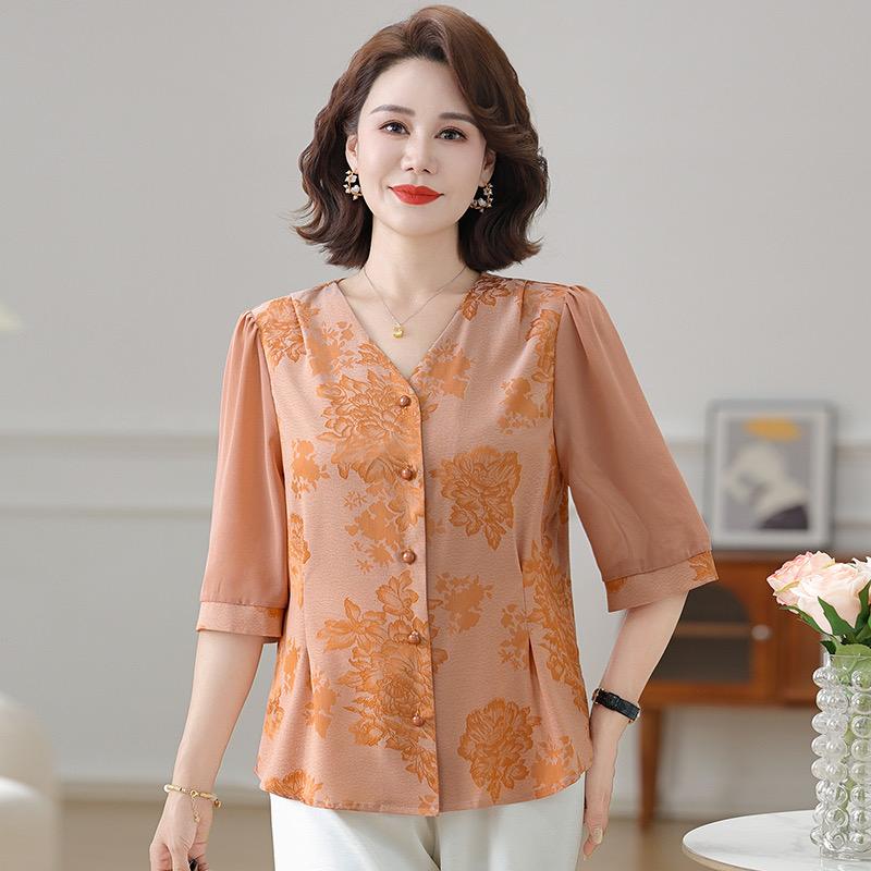 炜灿服饰妈妈装