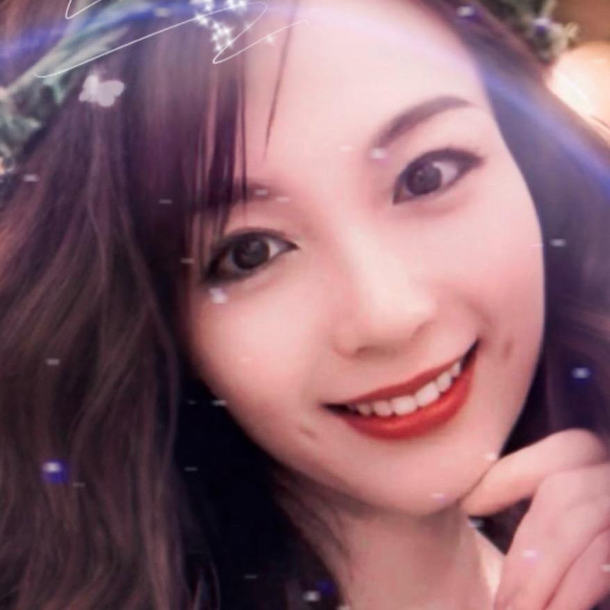 芬芳一笑💕🌹