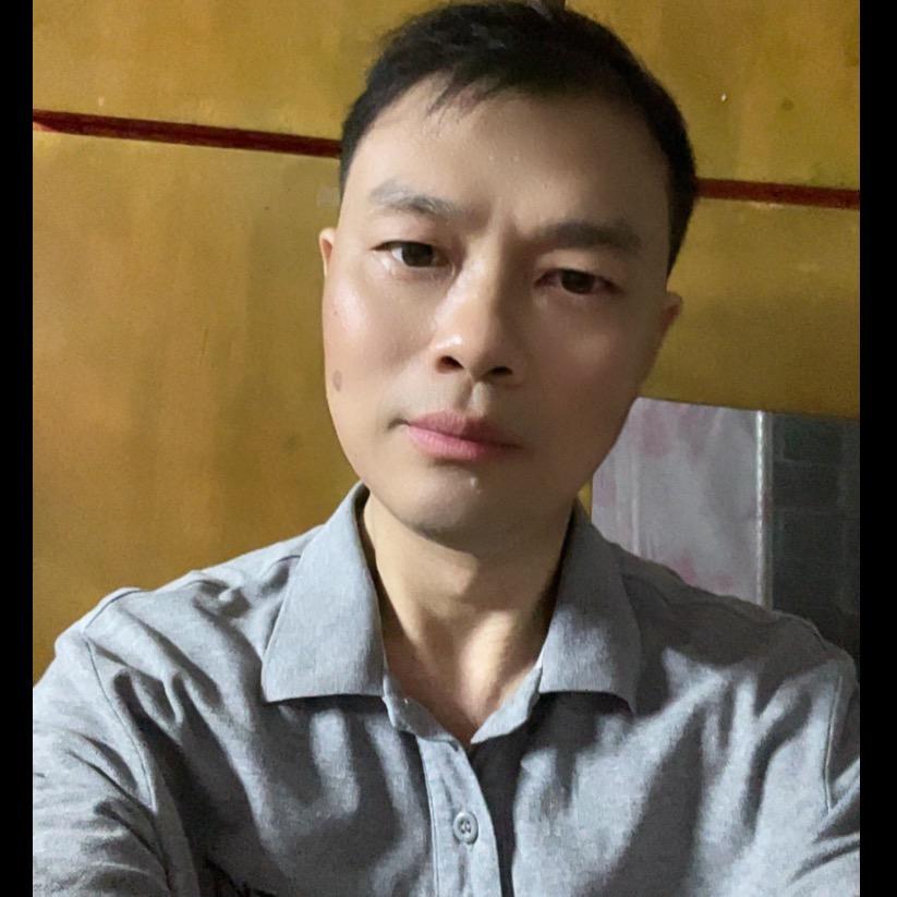 (๑˙❥˙๑飛Σ((( つ