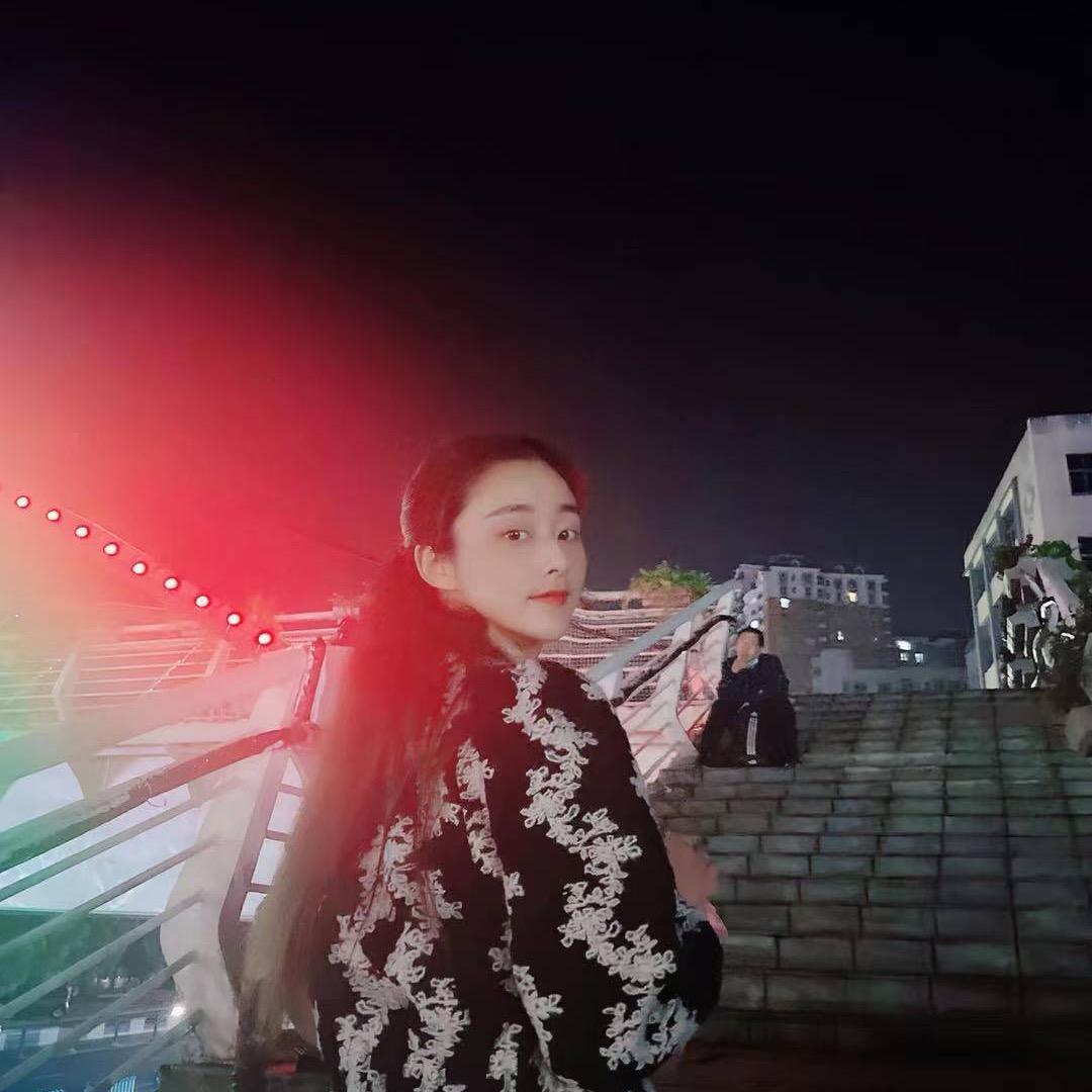 水泊梁山老板娘