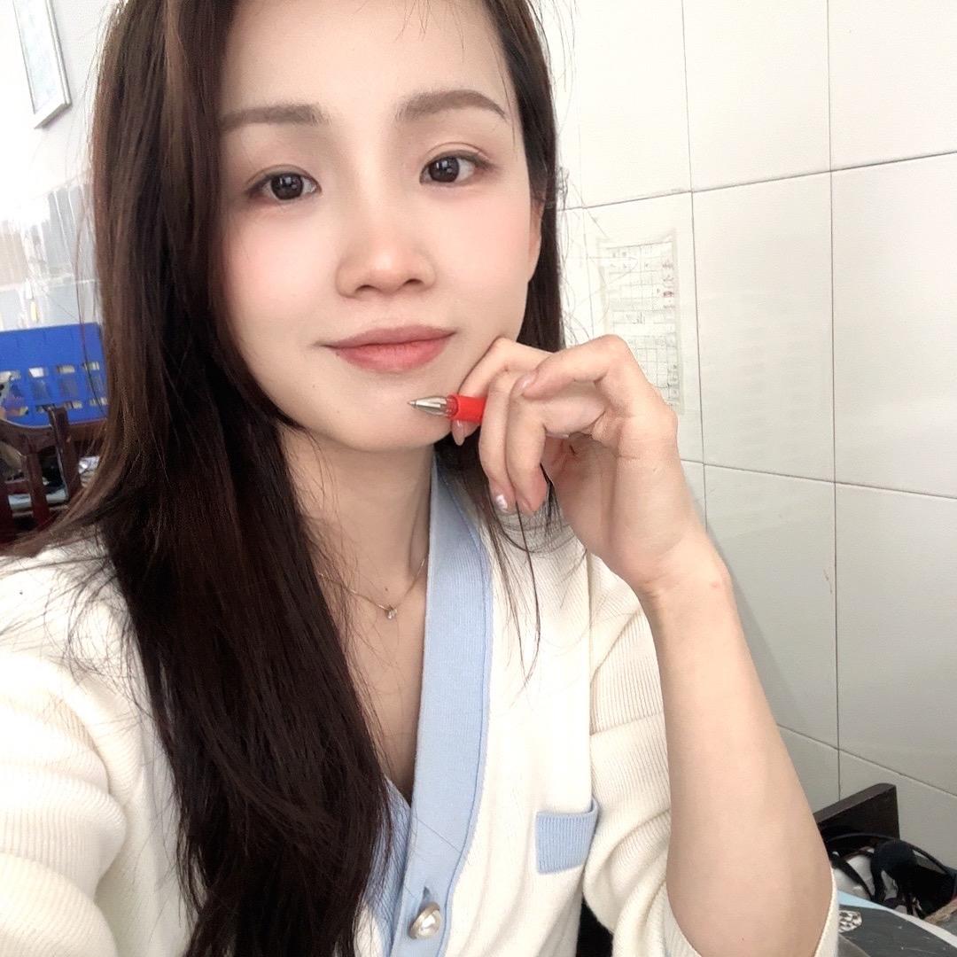 爱教书的沐沐💕
