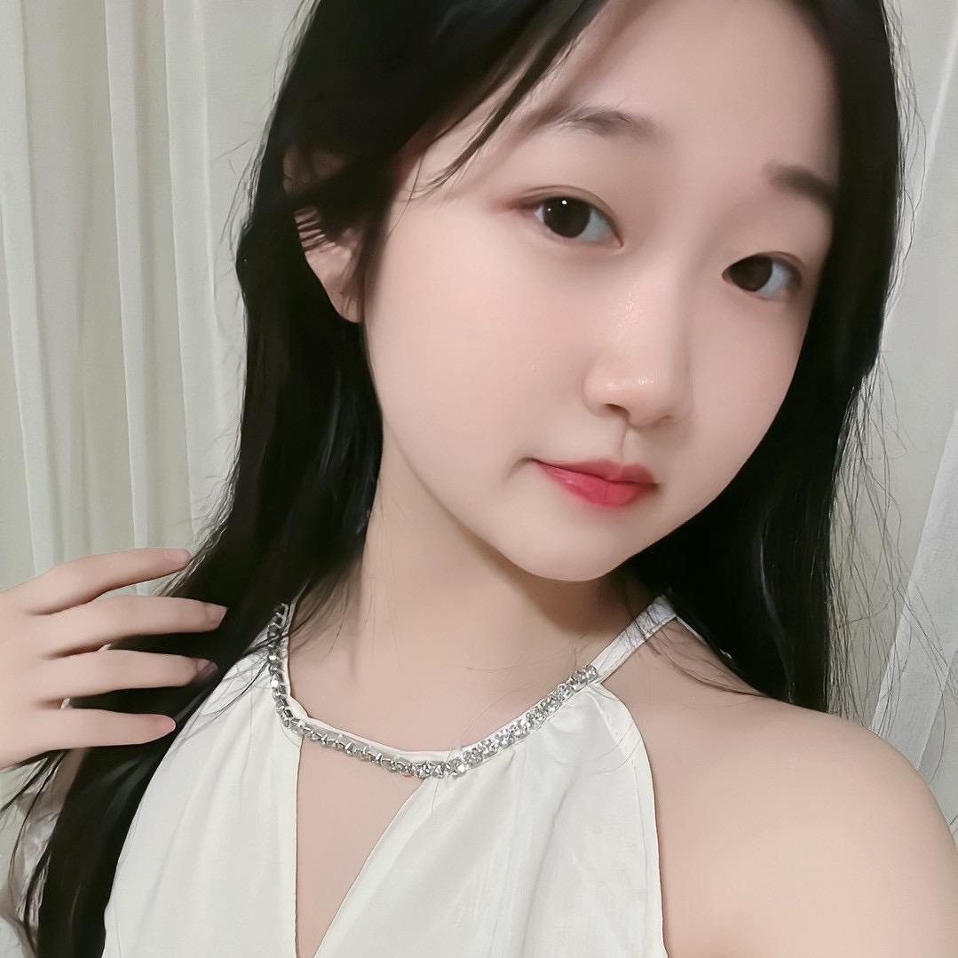 欣艳呀