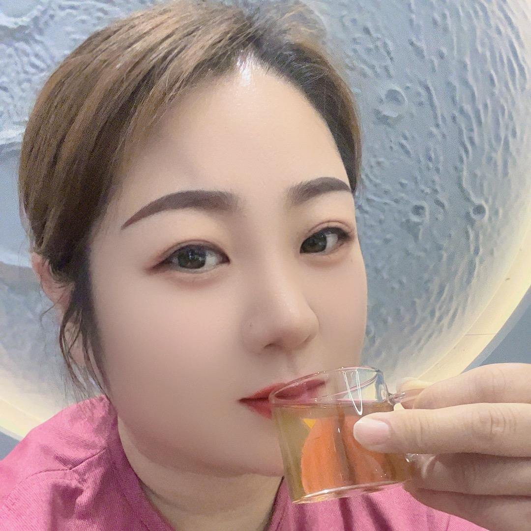 娄娄同学