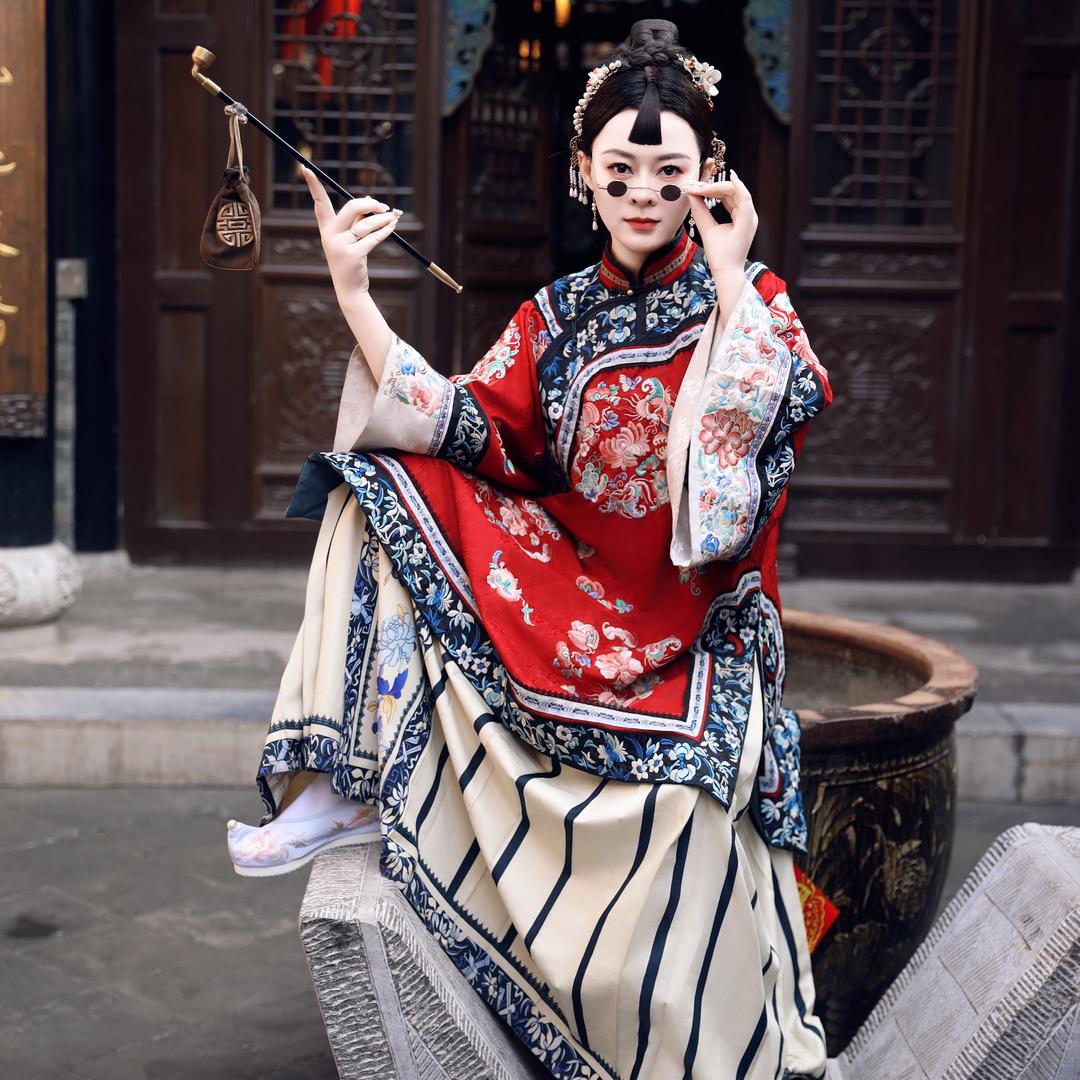 💞᭄এۣۖิ平平女士💞᭄（拒绝聊天）