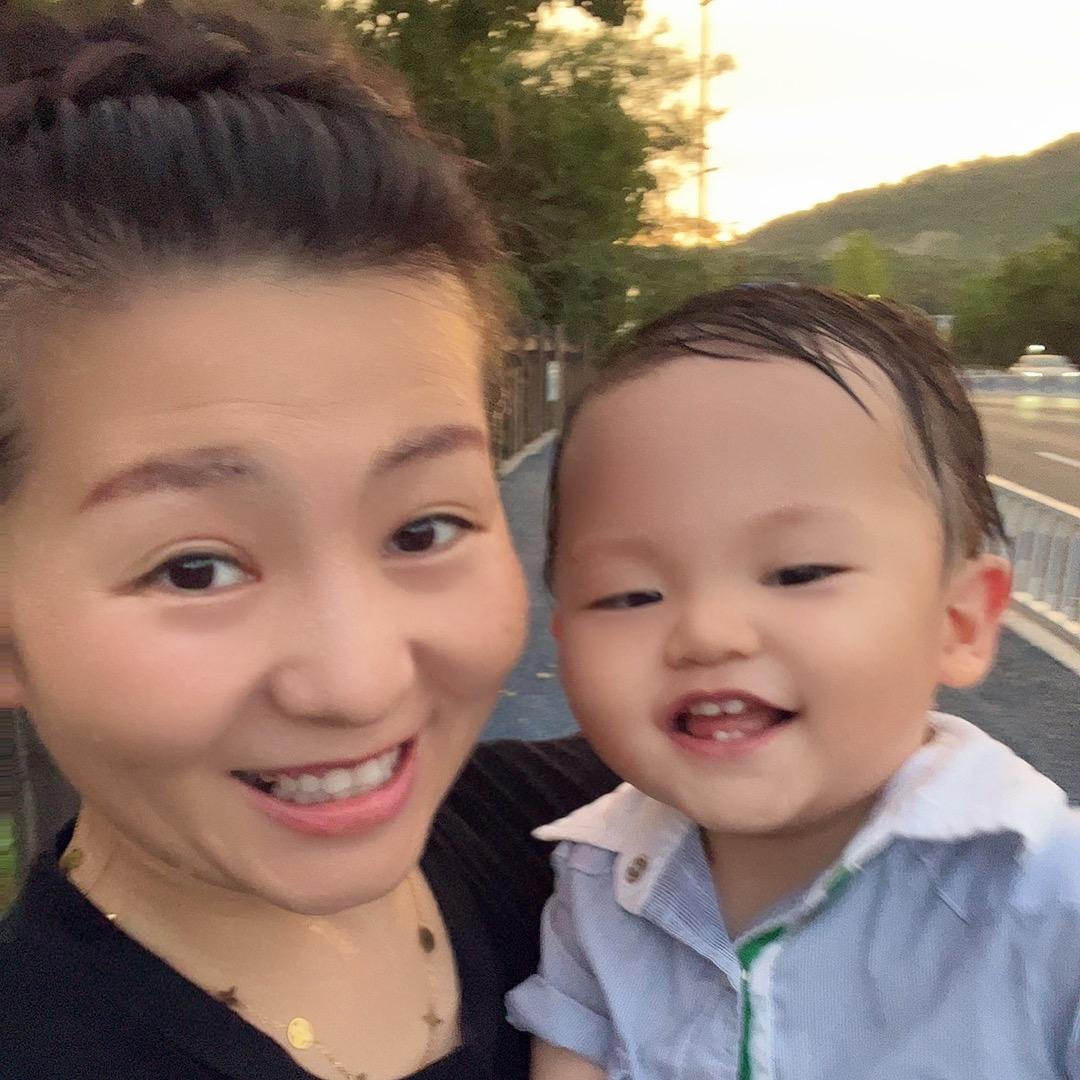 柚子柒.