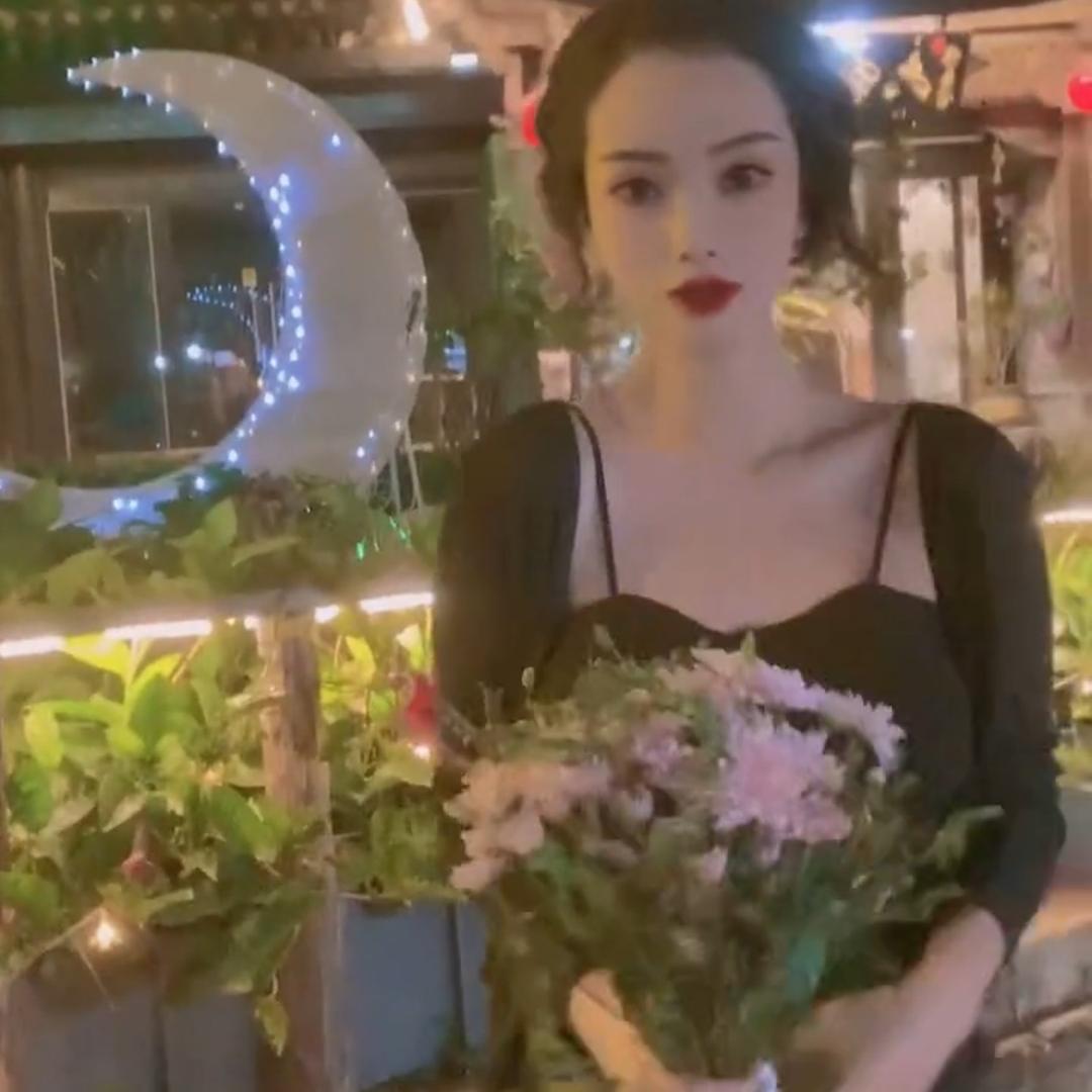 月上枝头