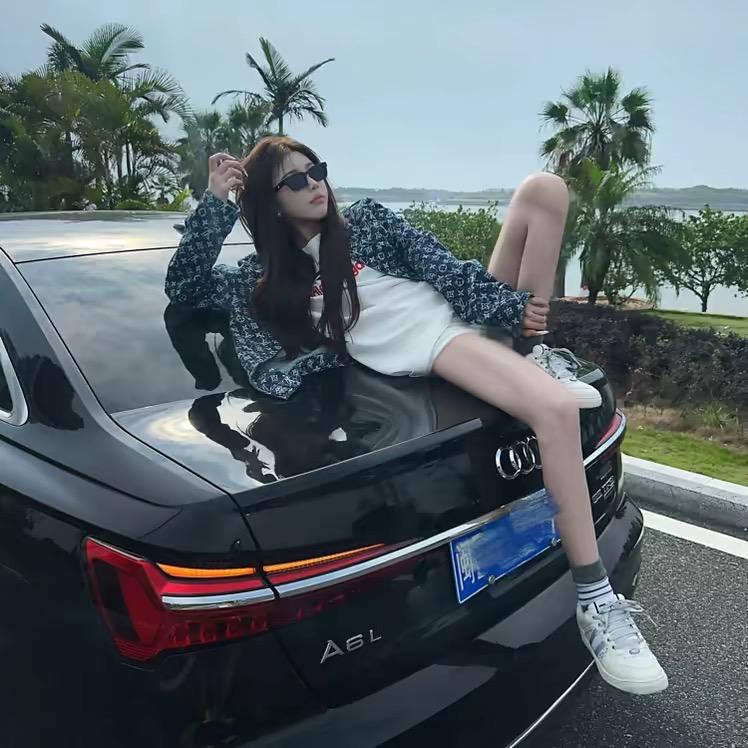 张泽浩.