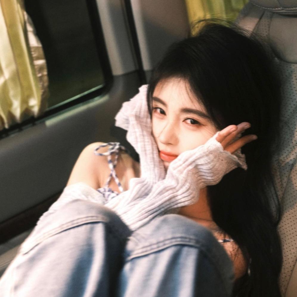 小橙子🍊.