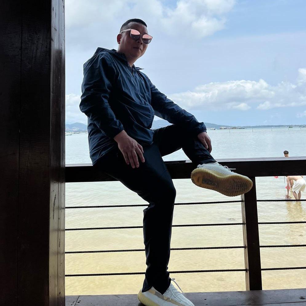 烟为伴、酒为友、一如既往爱自由@