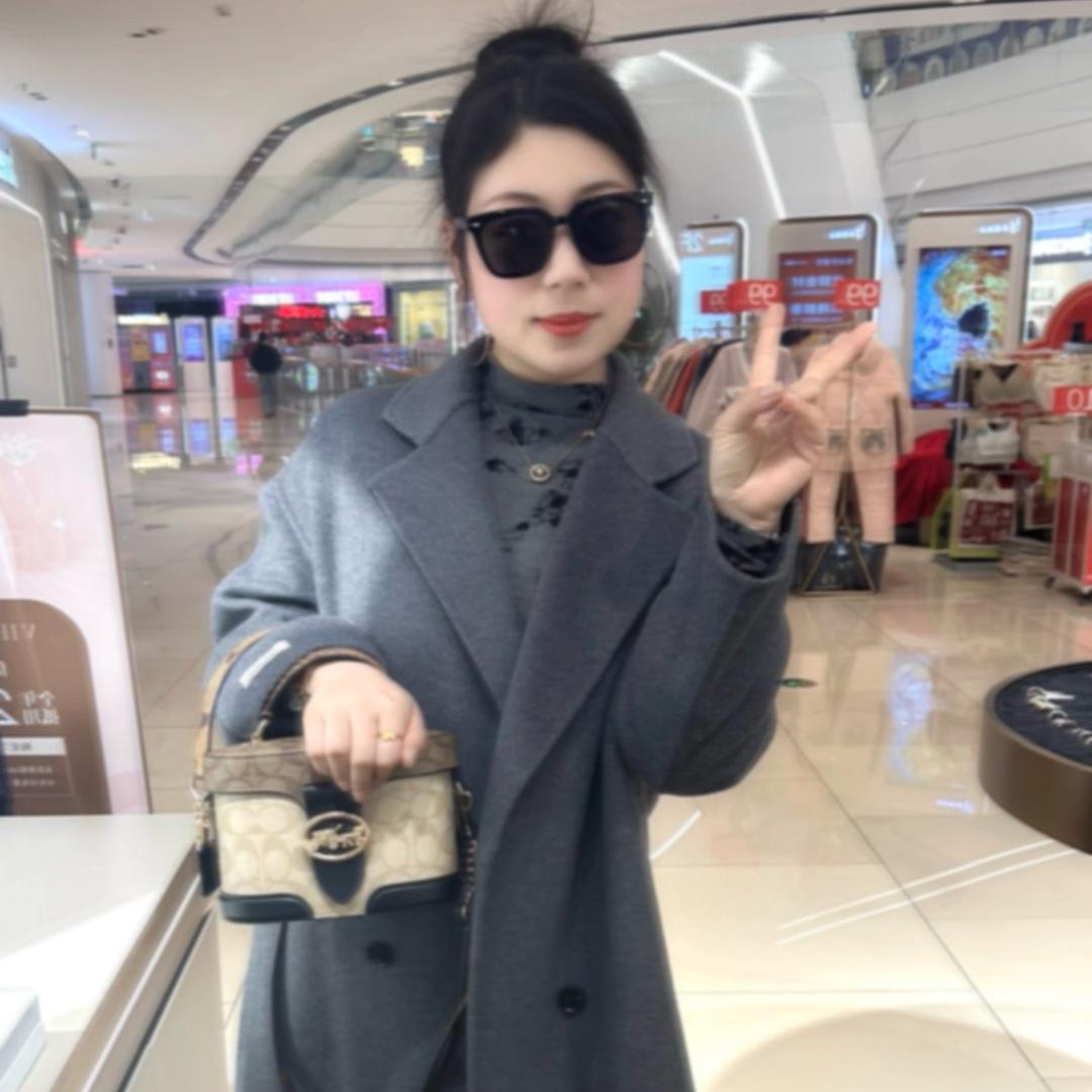 周了个瑜瑜