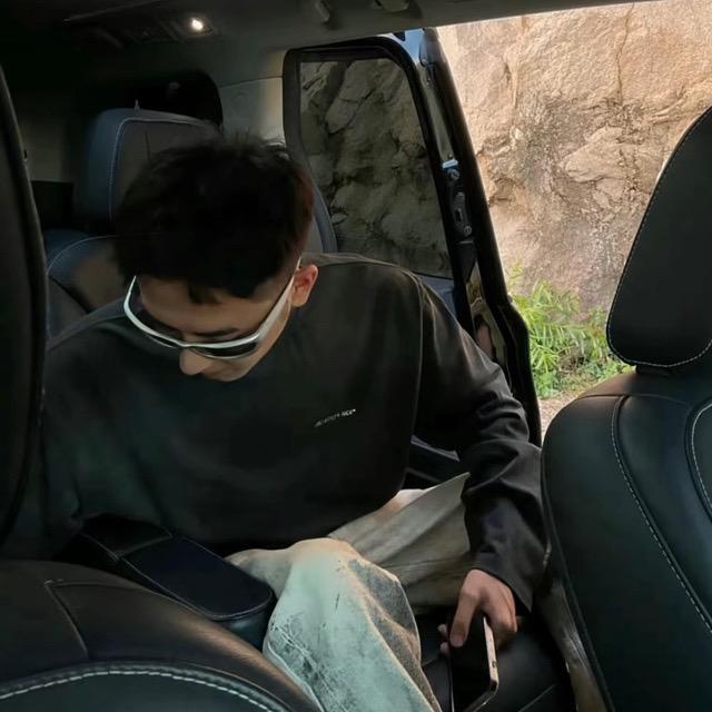 冷冰冰