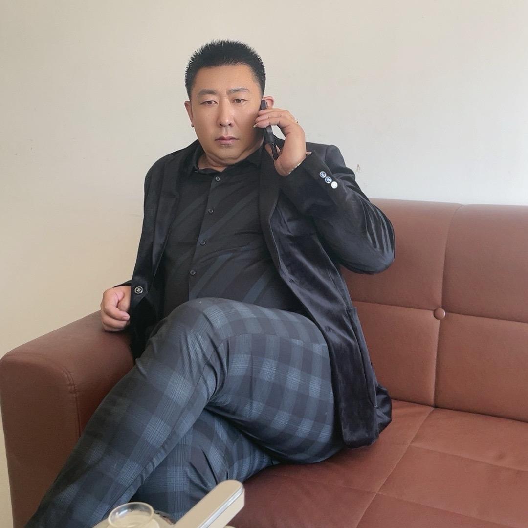 坤哥
