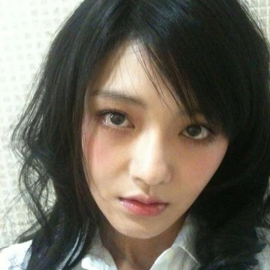 伸脸就互扇-