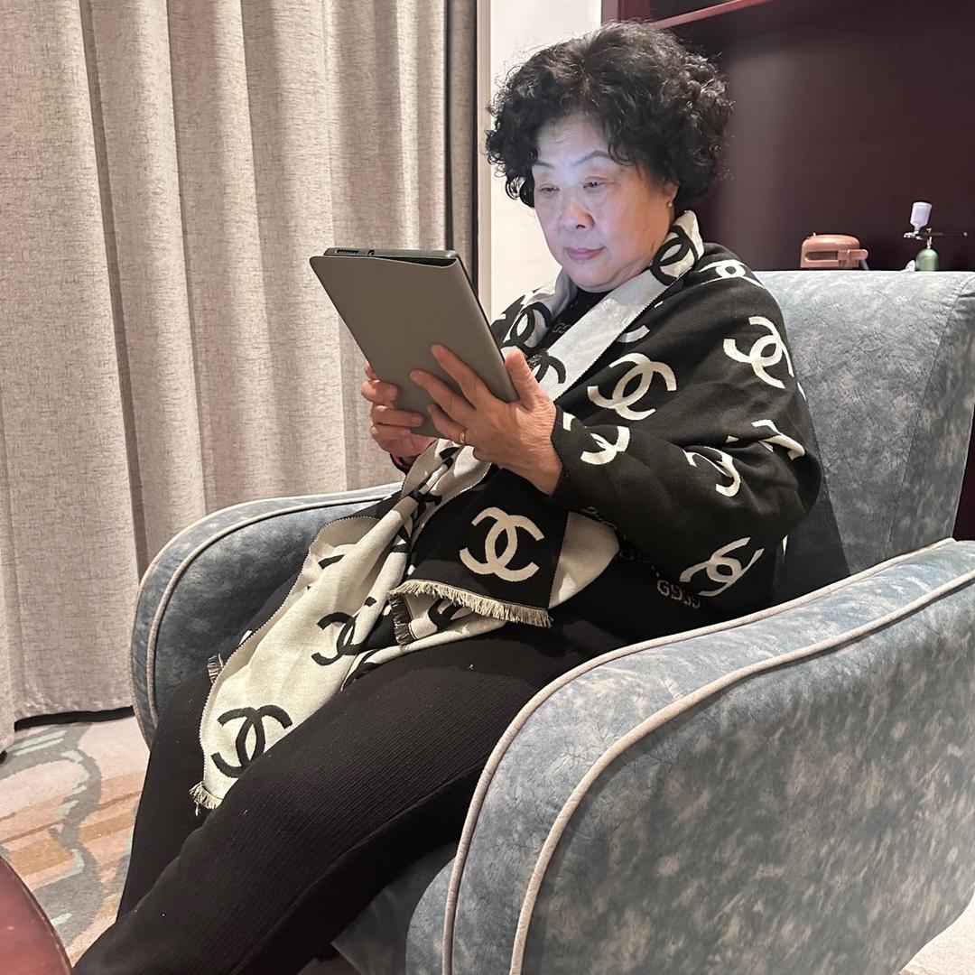 丽诺芳菲女装南昌丽姐