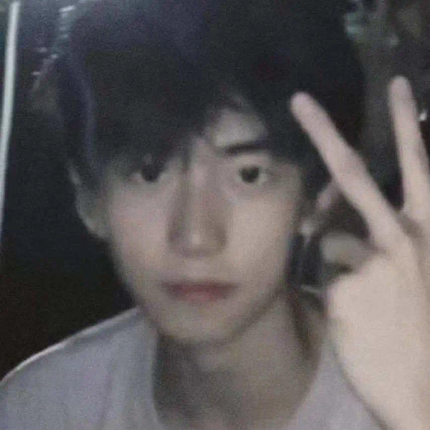 蔚蓝.