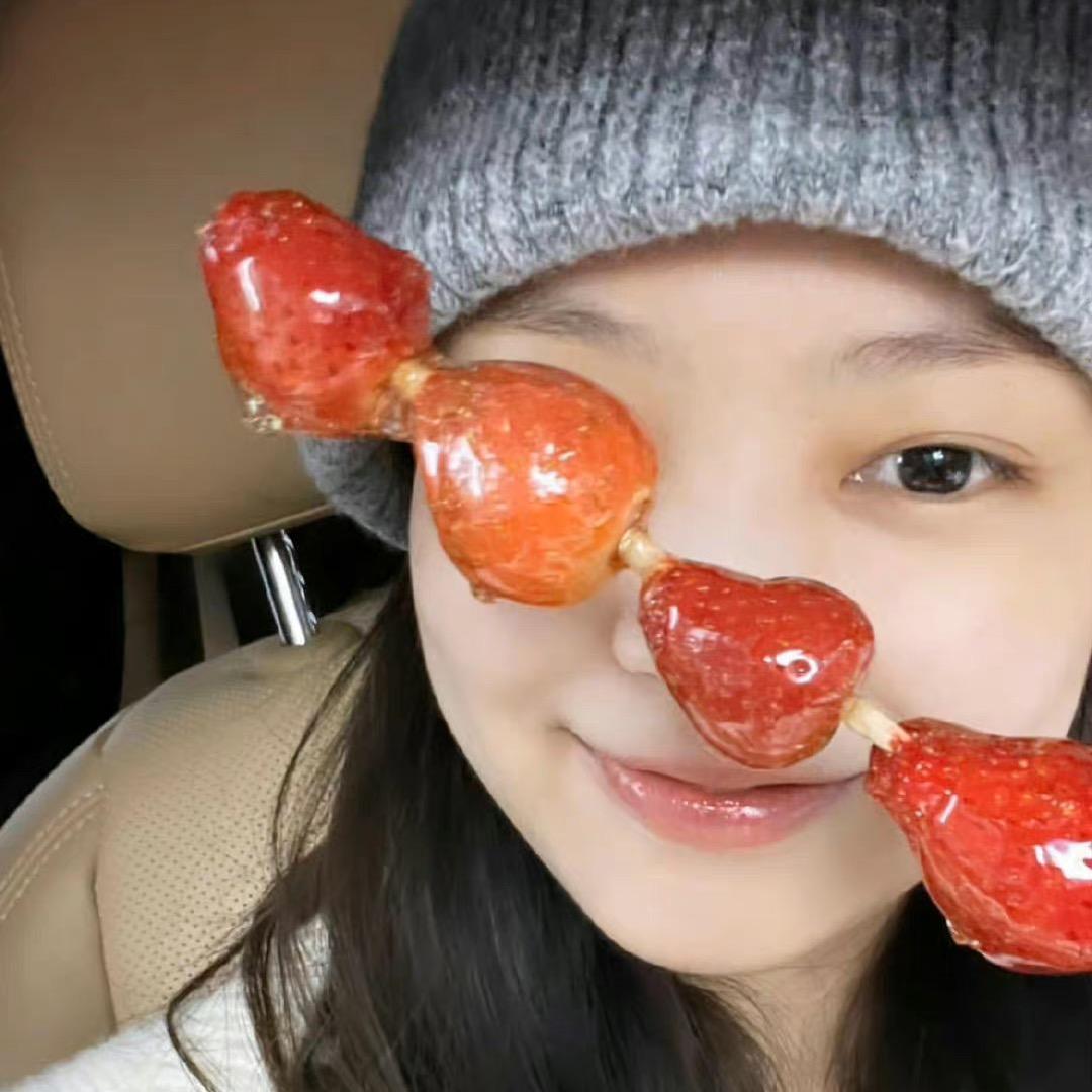 爱戴帽子的冰蓝💙