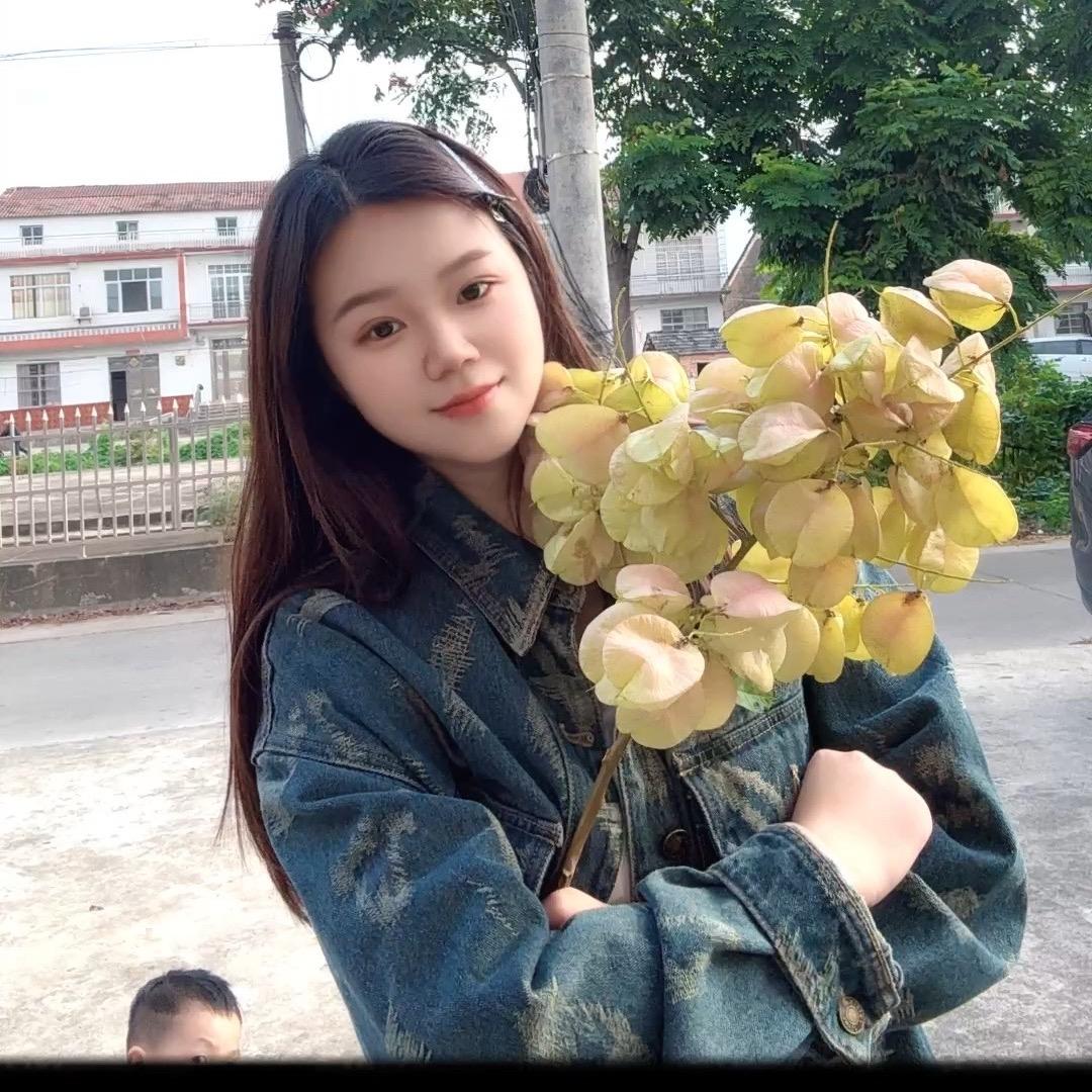 Zhᴗaoᰔᩚ 🎀小小