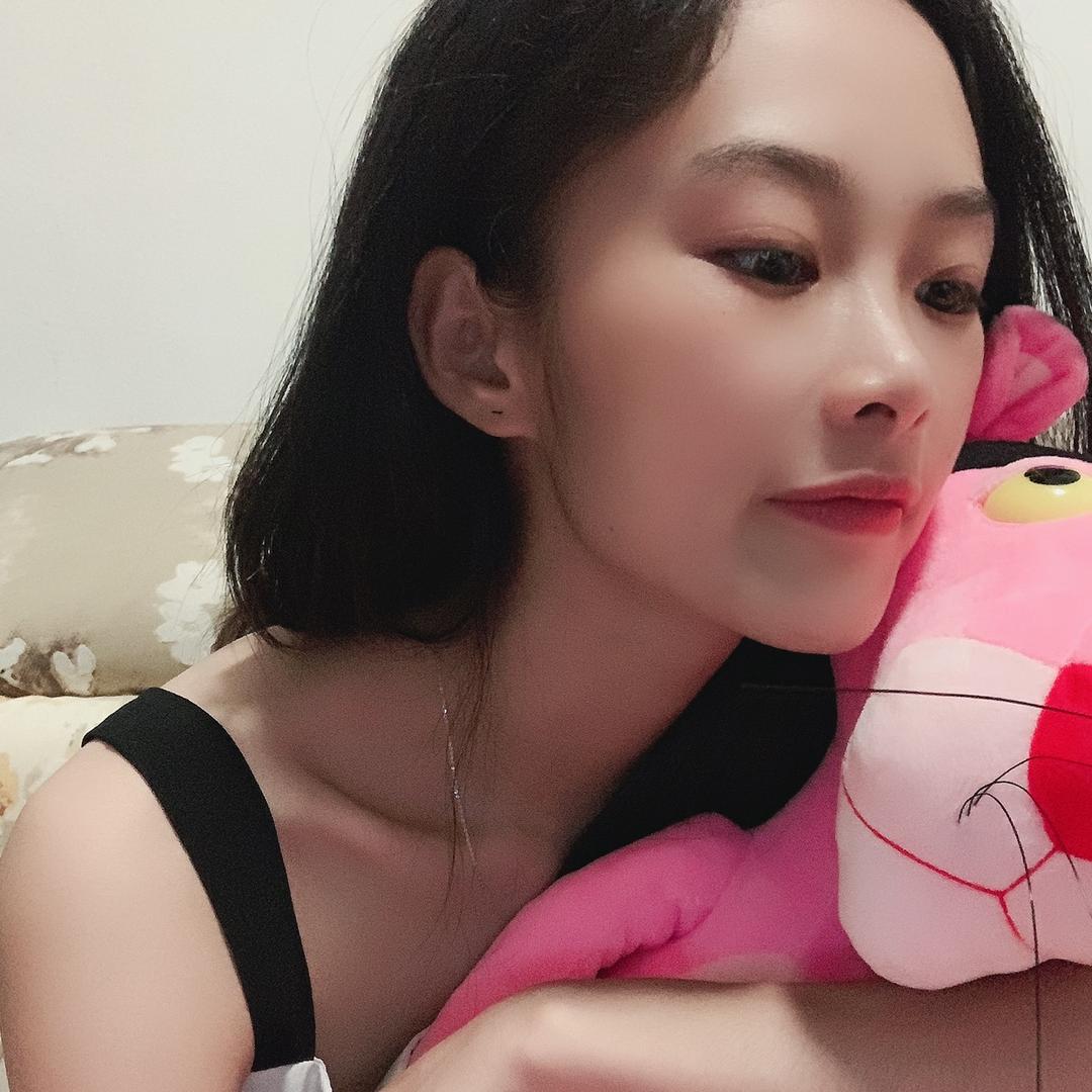 L恺恺恺_欣