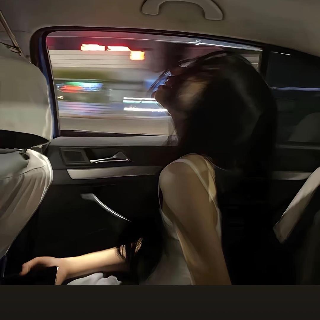 别扭扭