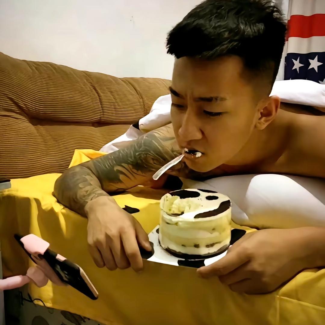 站前彭于晏