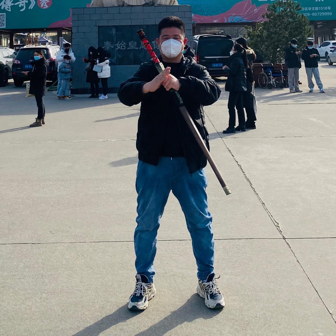 刚刚@