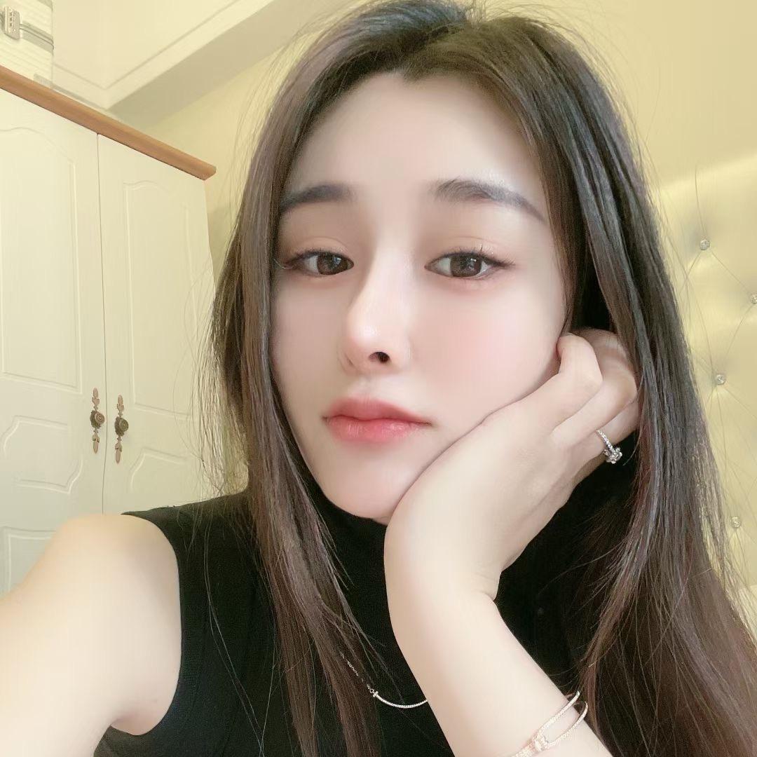 意中人°