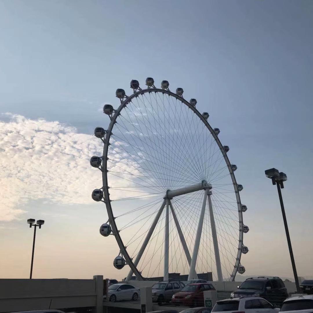 白云蓝天大太阳