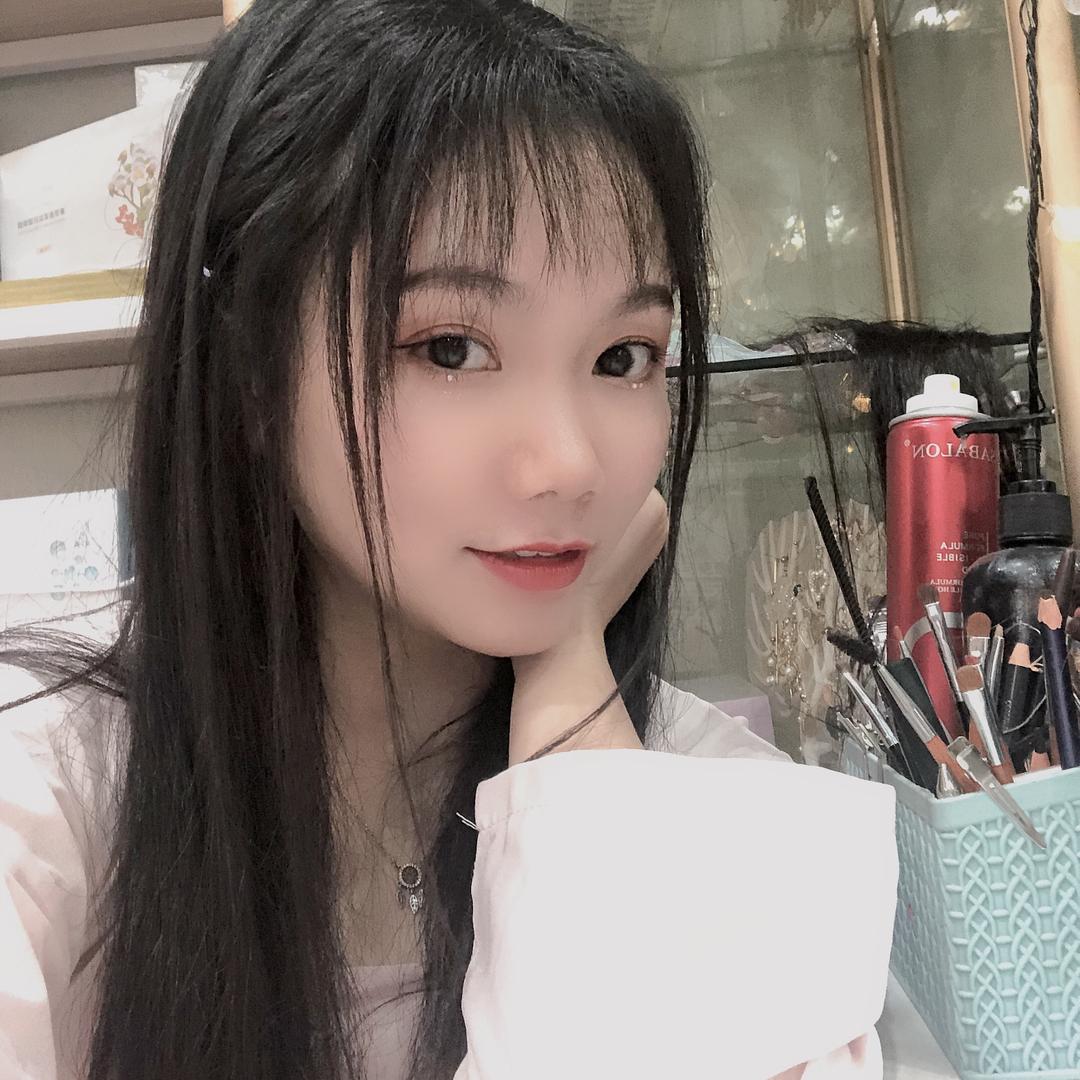 茜茜