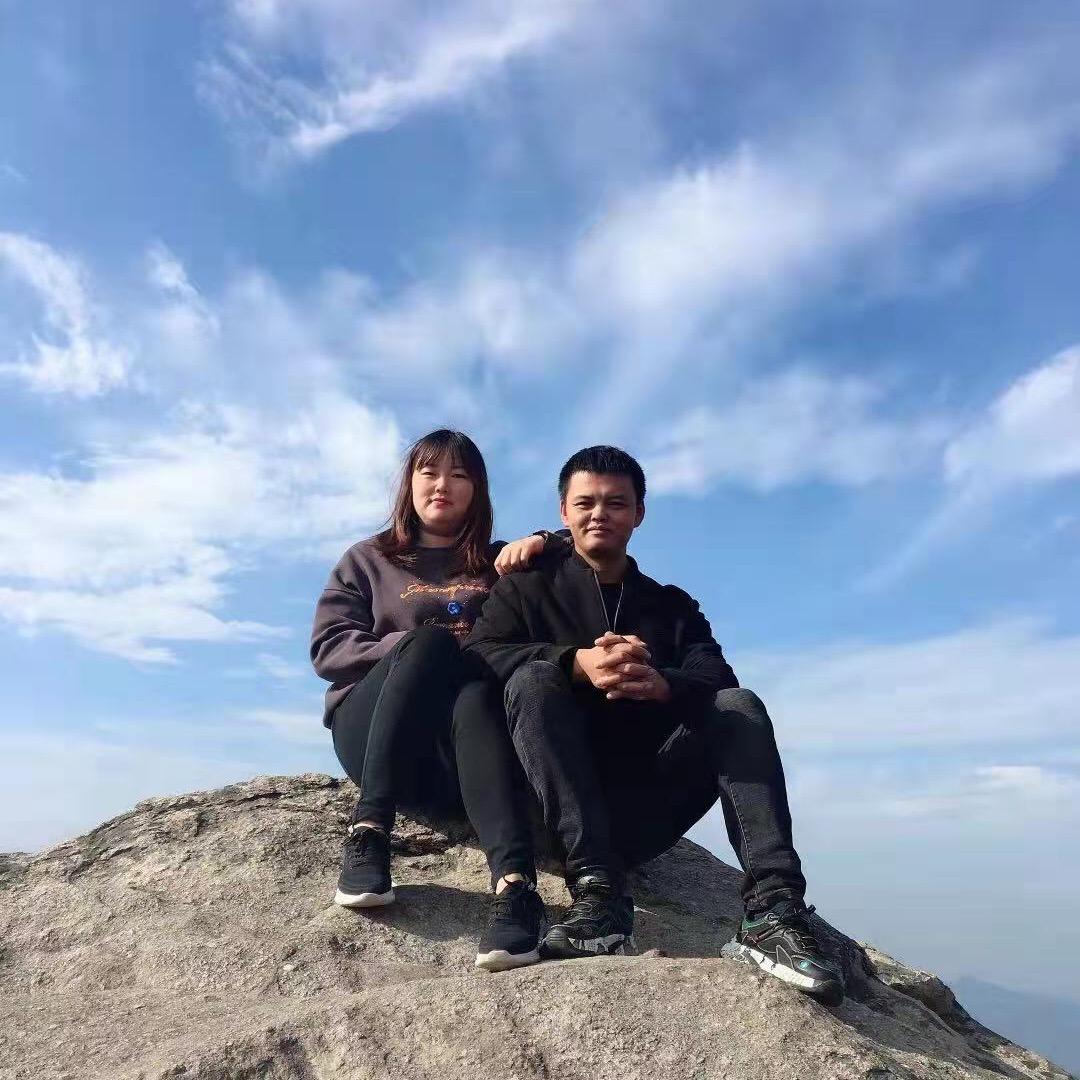 宋哥小瑕疵车批发