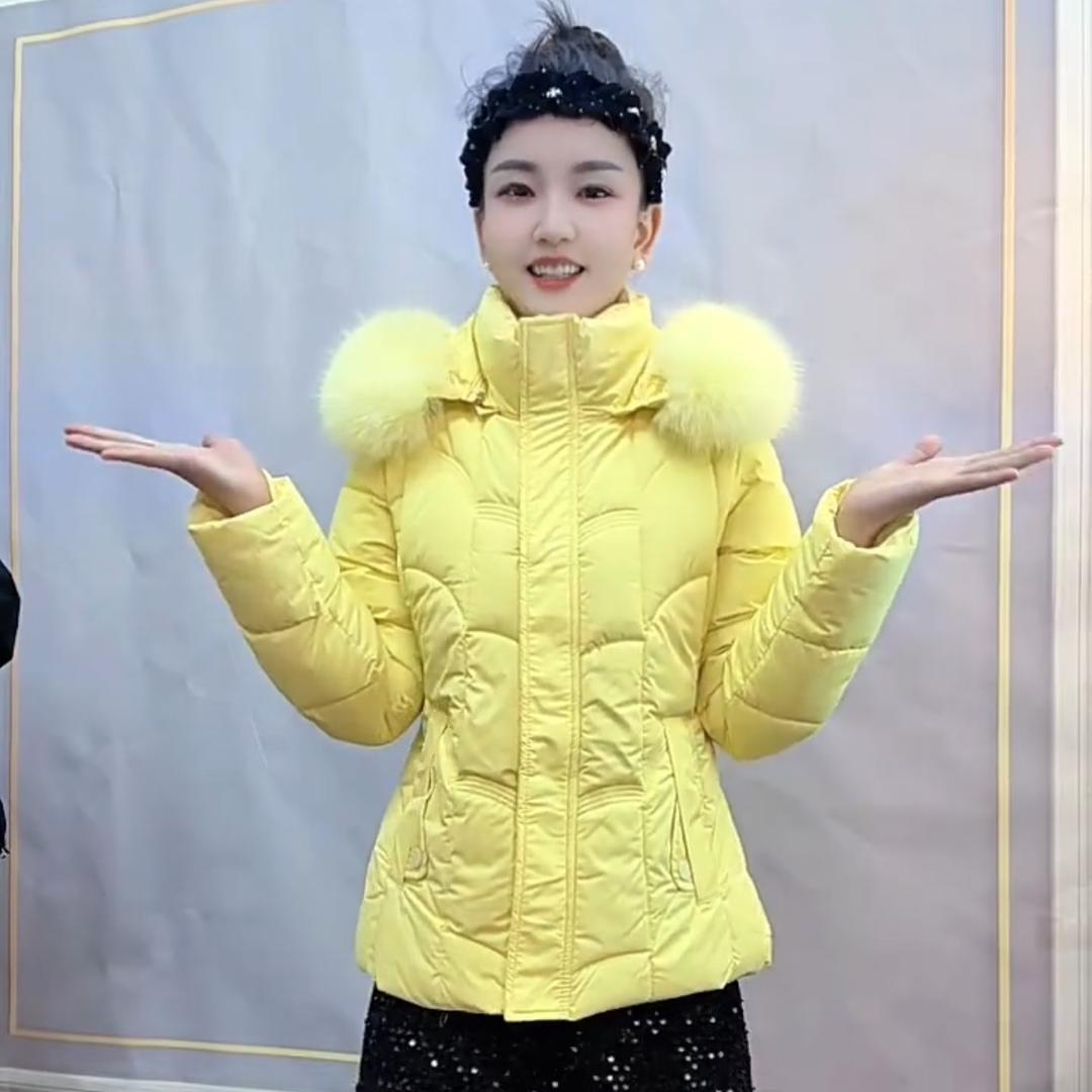 溢彩服饰8