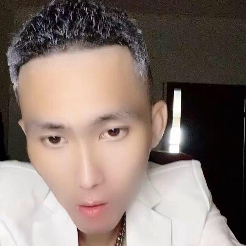 磊磊💫（男儿本色）