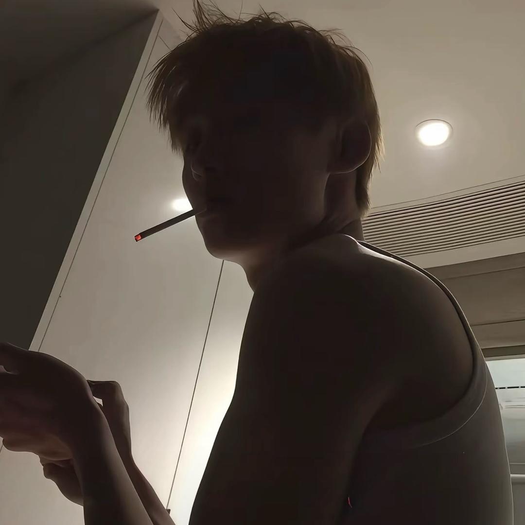 趣里的蛋蛋