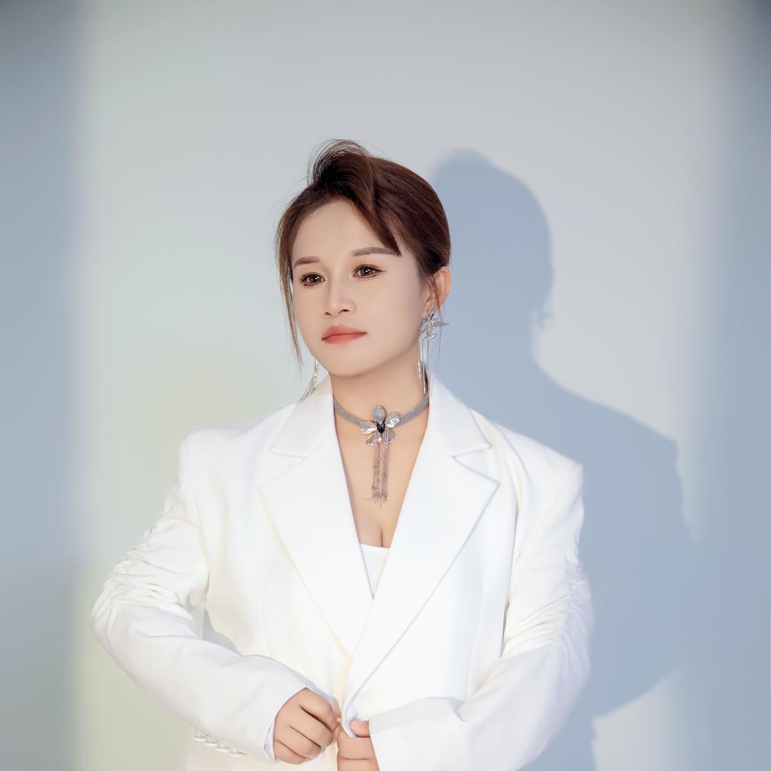 舞尽ぢろ彡锦瑟年华