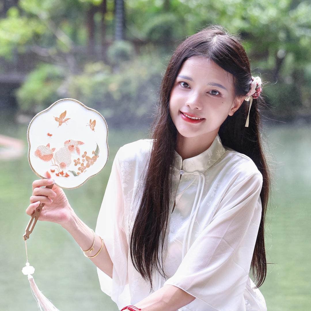 娜娜推荐官💕
