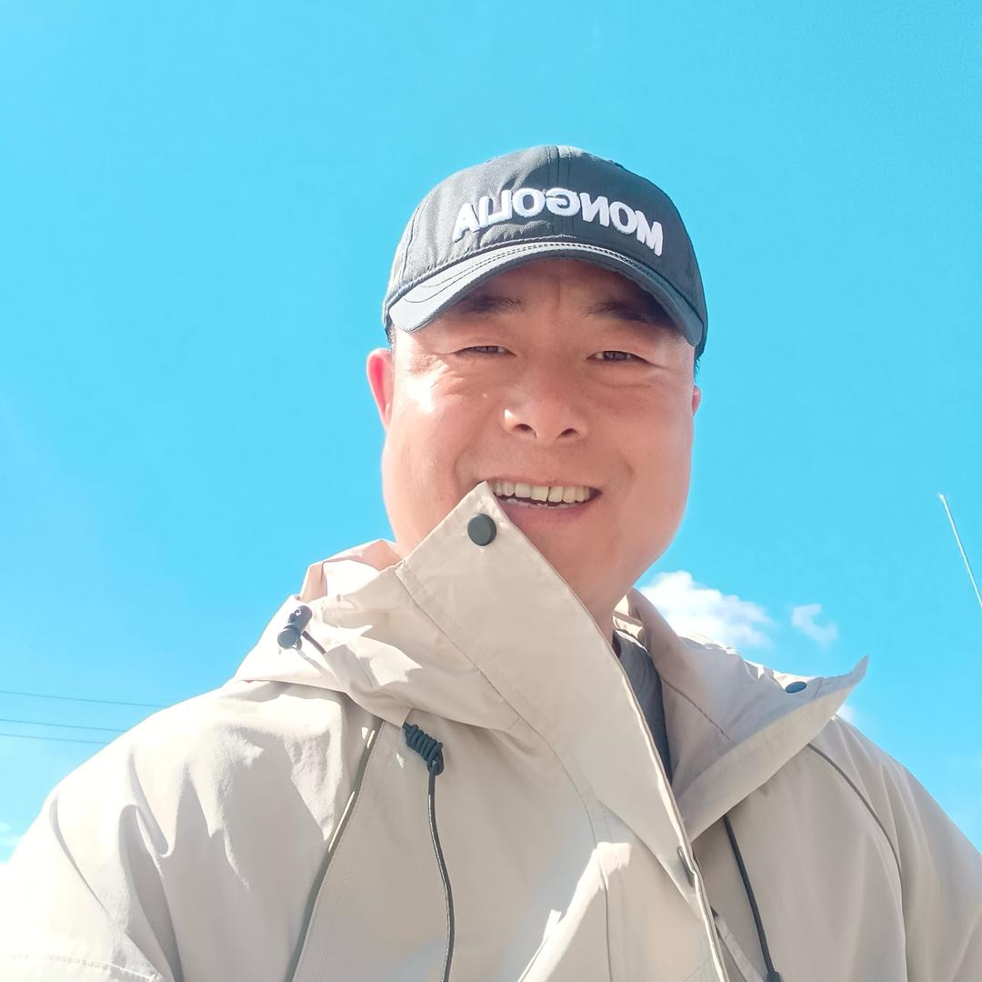 云边牧场小龙