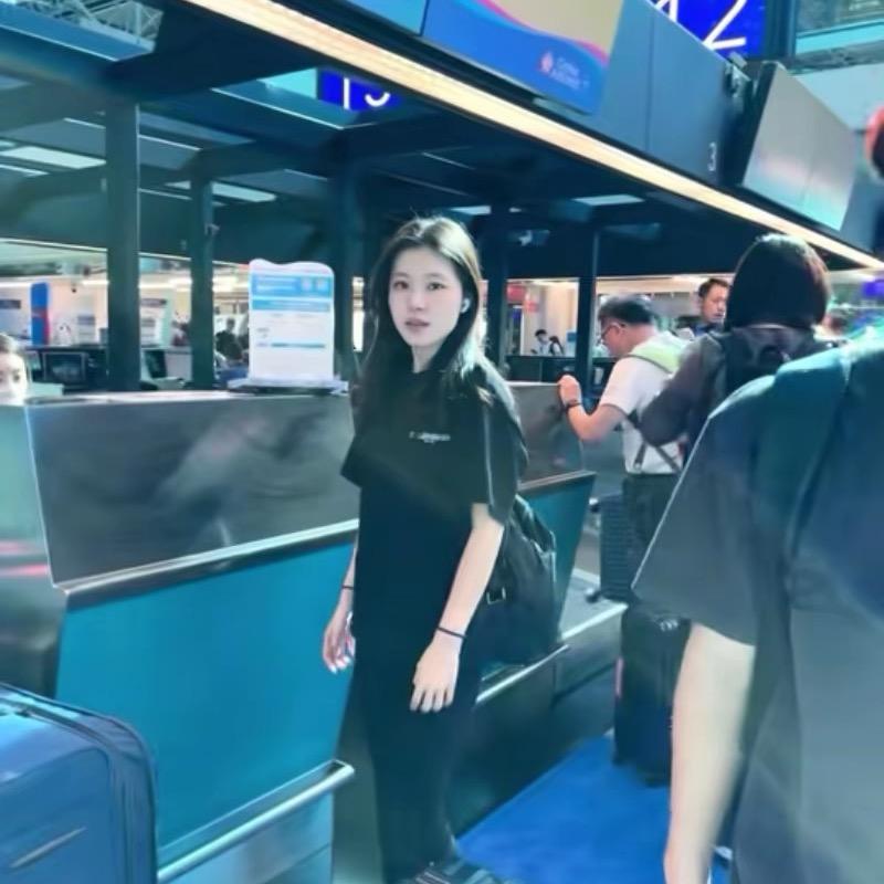 乌云间