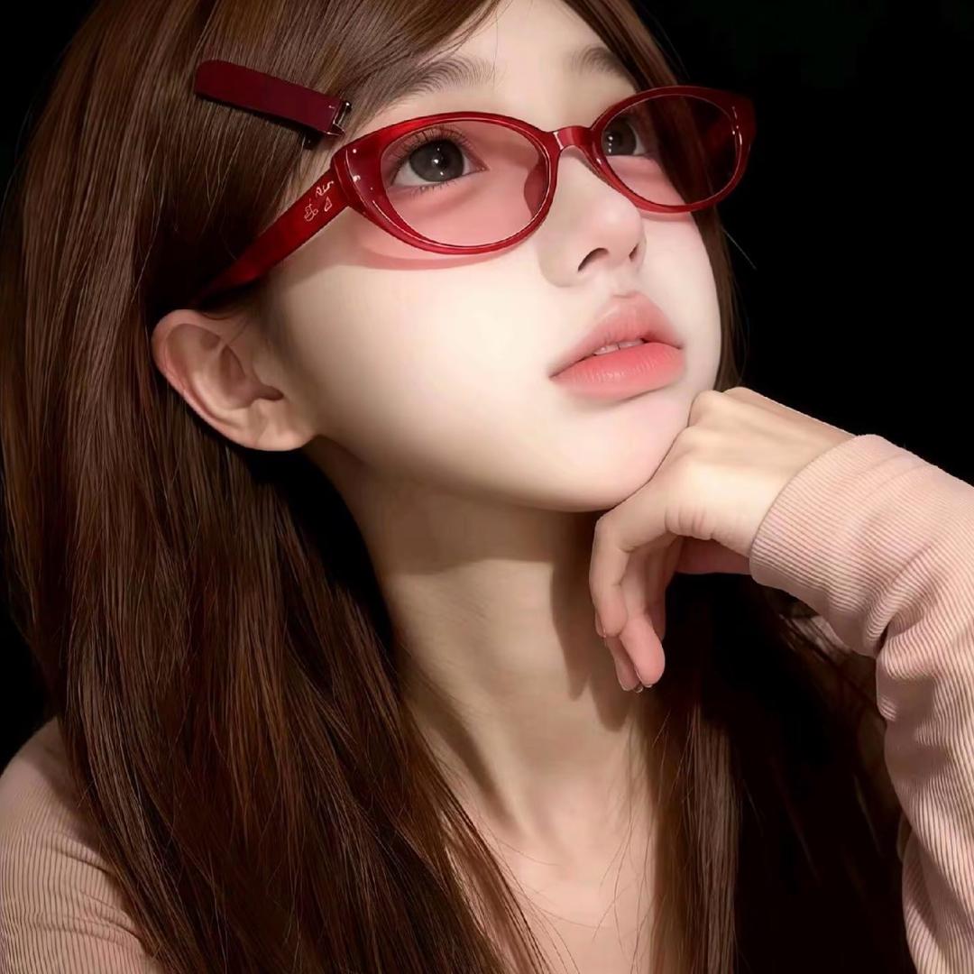 绝美歌后画家张辰头像