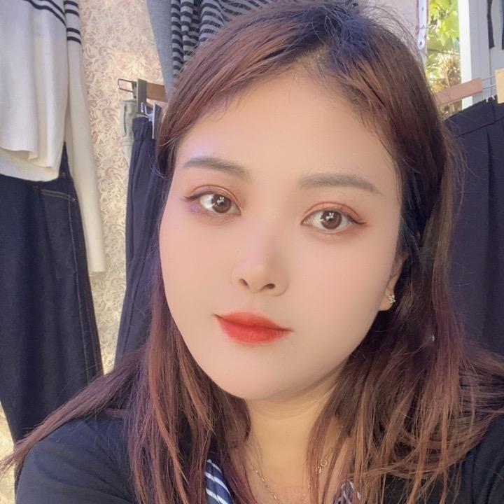 堂街凡木女装👗森洣洗护💄