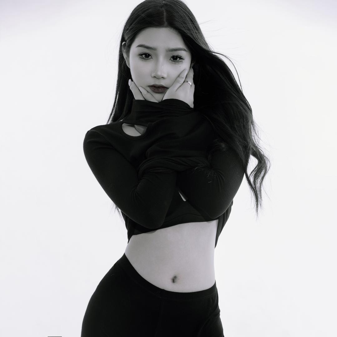 拾七美学化妆师豆豆