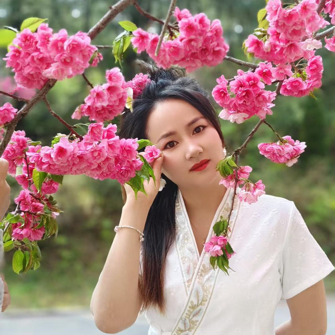 小芬芬（拉拉）