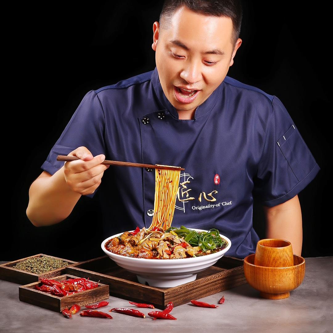 叶伟胡辣壳面