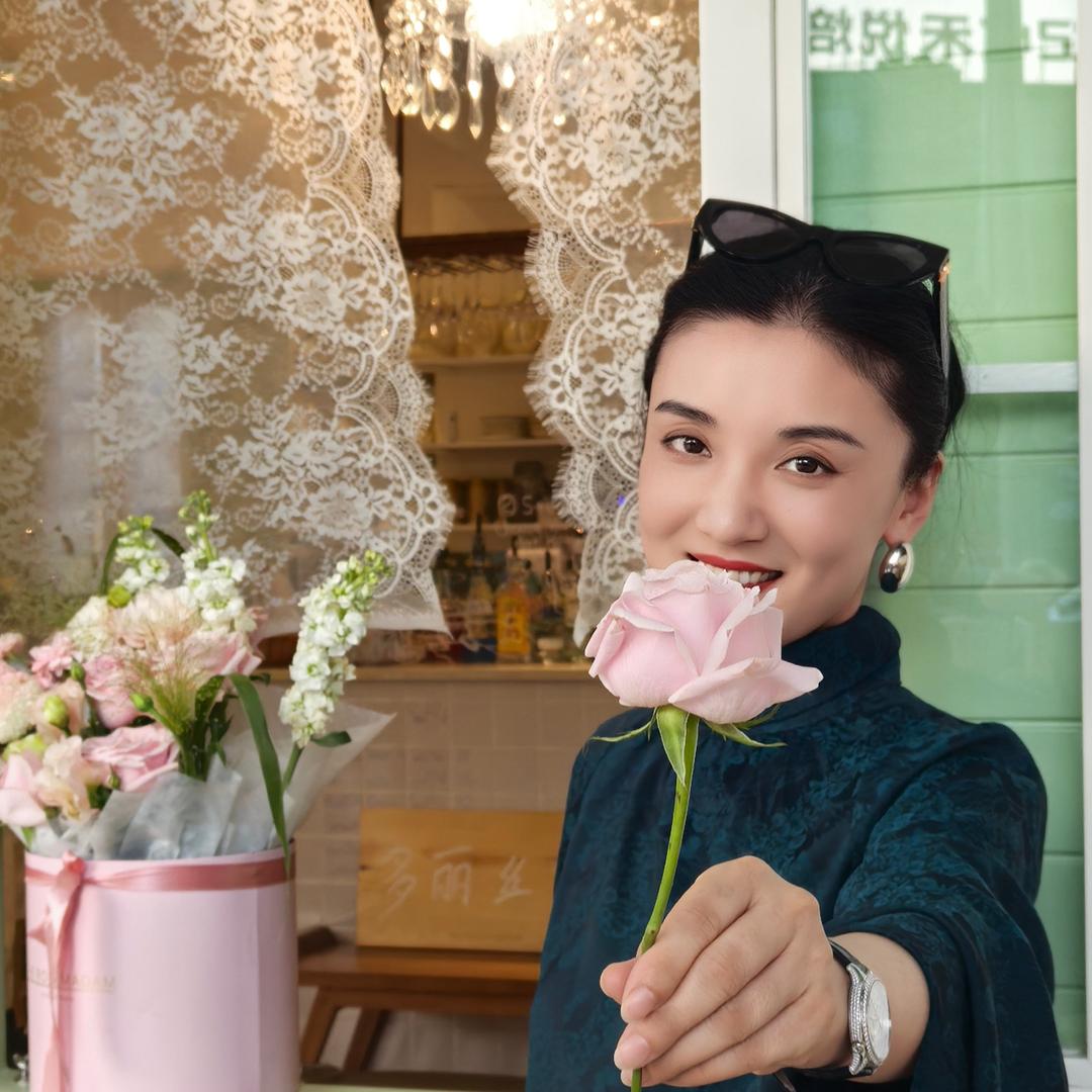 邱洁老师