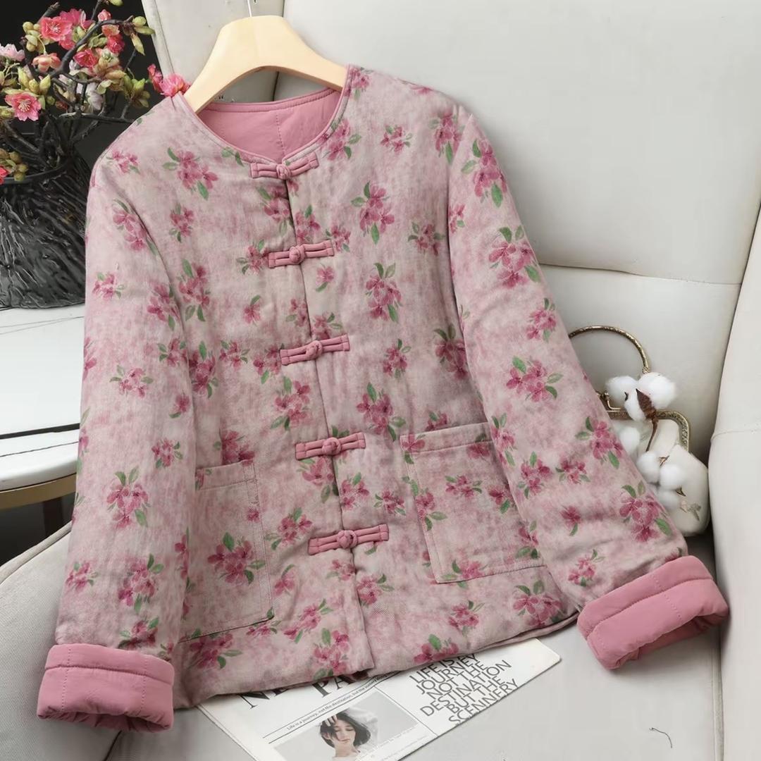 小小果棉服女装工厂店