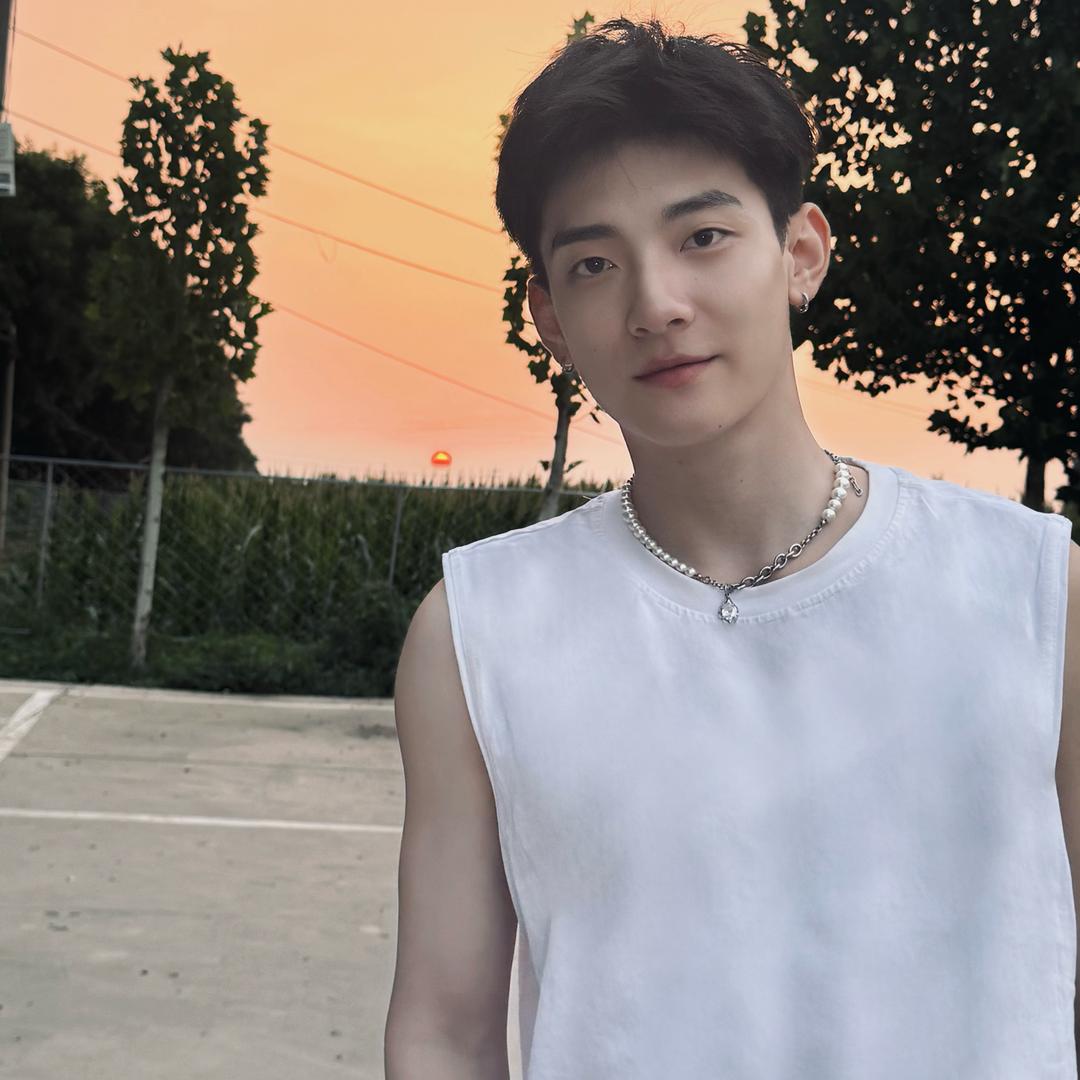 新腾（奶爸版）@抖音