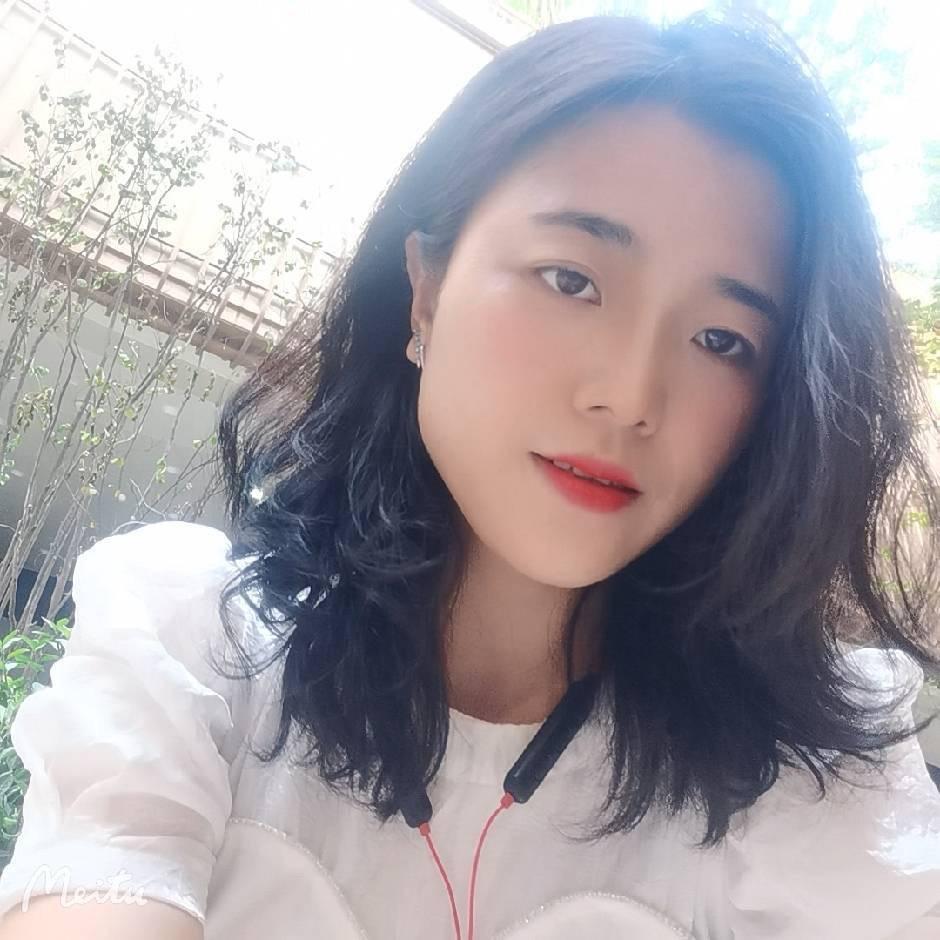 西安东方亿象城女装批发艳子