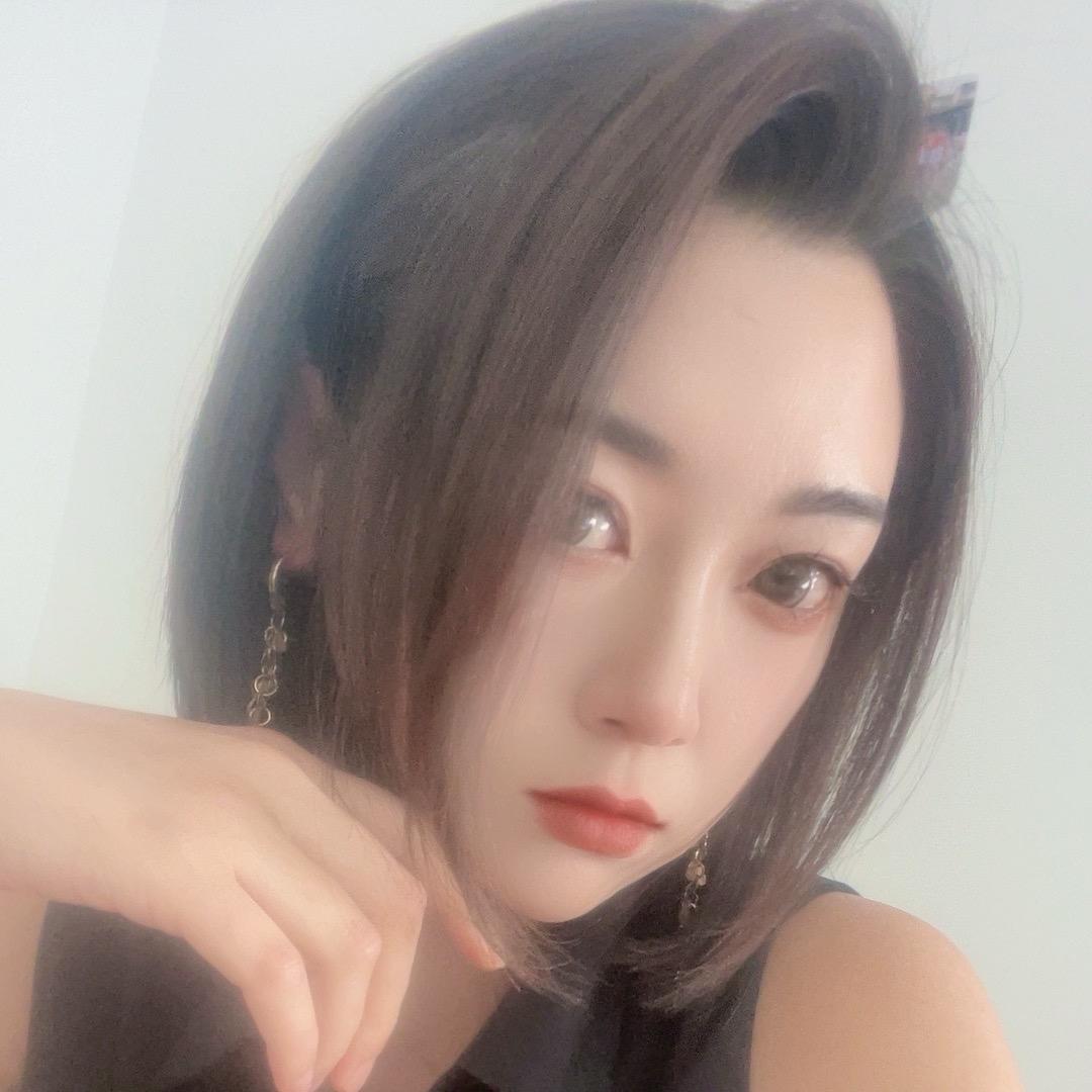 瑶哥与猫（好物在橱窗）