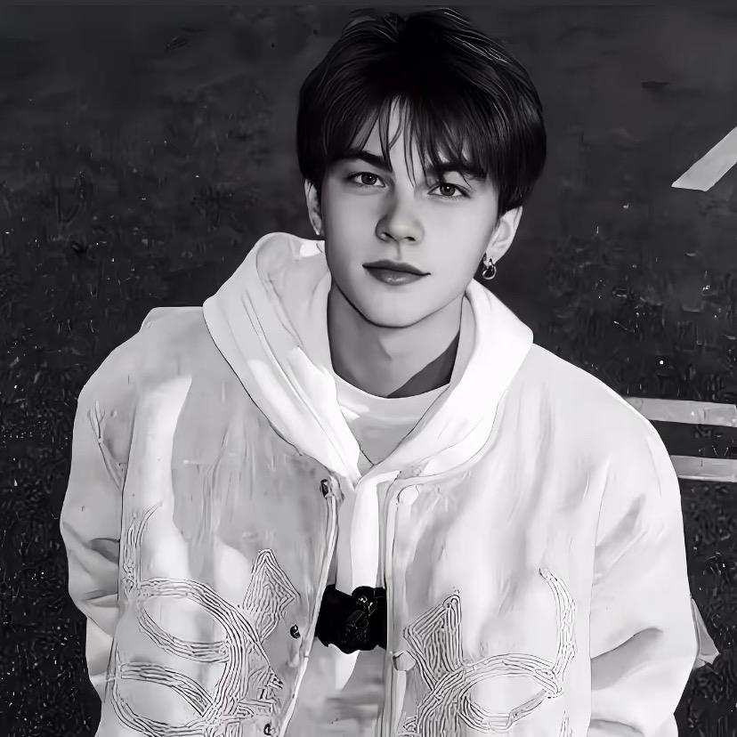 小林（叮抬主夜➕V）