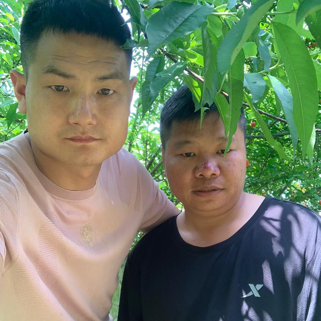 两个贼辣固