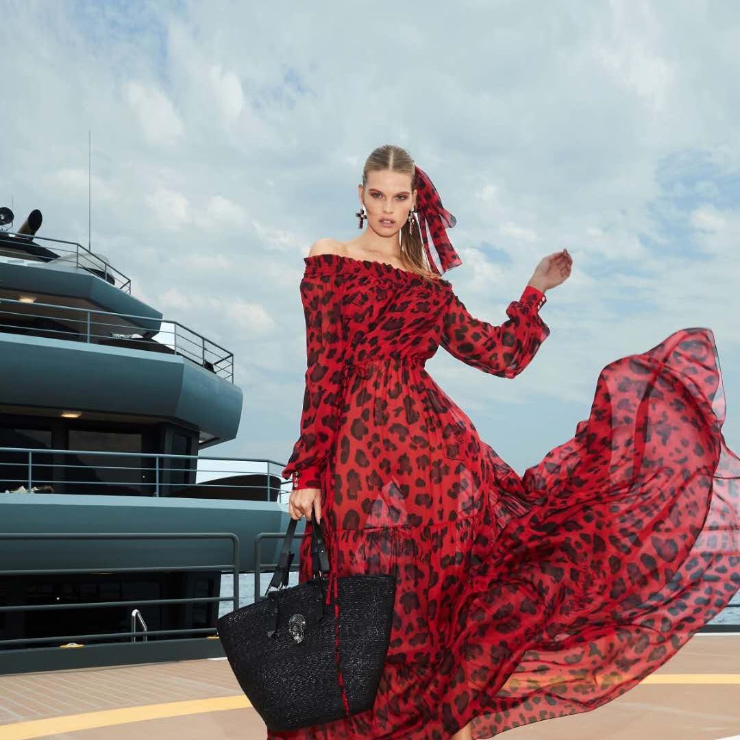 深圳南油哎咪桑蚕丝连衣裙